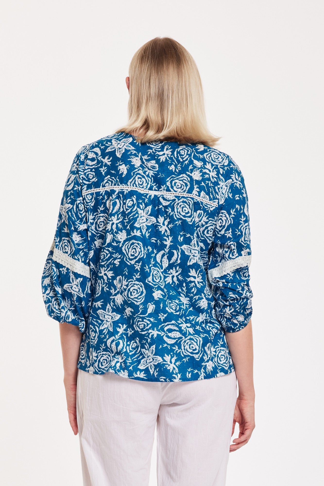 Leola Blouse Floral Repeat Navy White