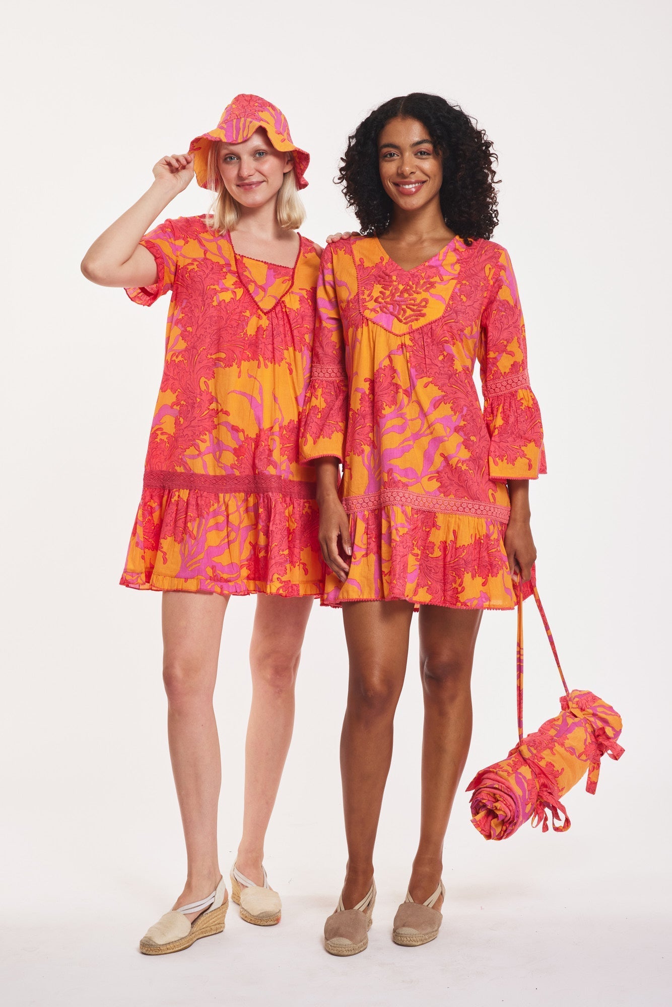Ilaria Dress Big Coral Orange Fuchsia