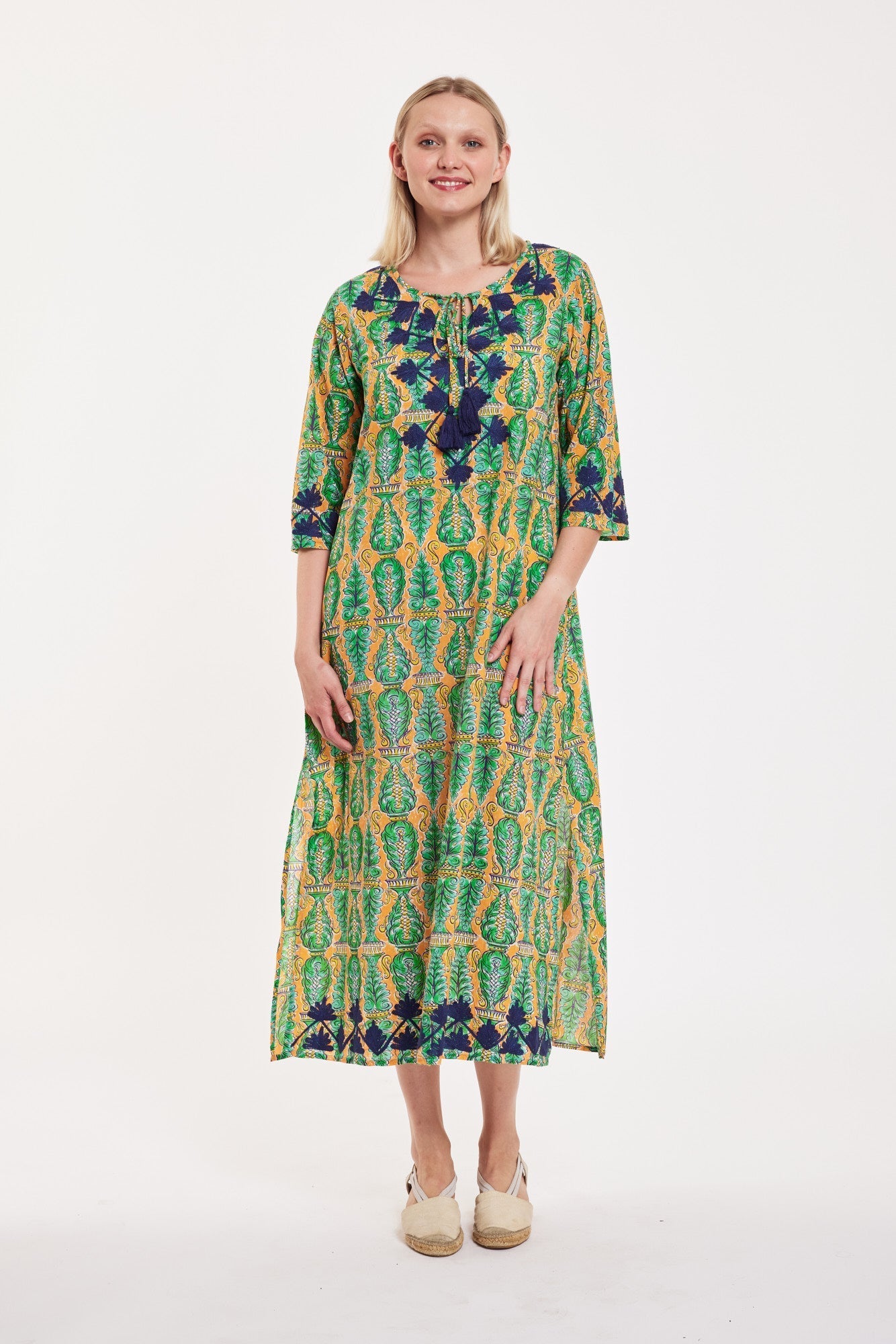 Preorder - Elina Maxi Dress Plaza de Espana Salmon Green